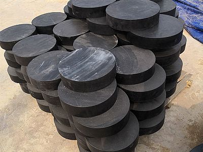 铁岭县板式橡胶支座由若干层橡胶片与薄钢板经加压硫化